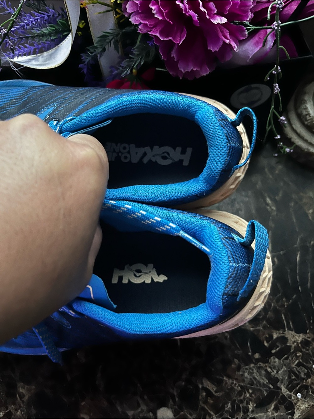 Hoka One Speedgoat 4
Trail Running/Athletic
Lifestyle Shoes
Size 8 for Women - Picture 10 of 11